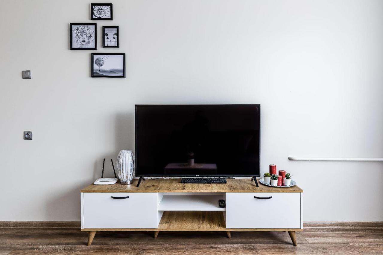 Scandinavian Inspired Design Апартаменти Аеропорт Вільнюс