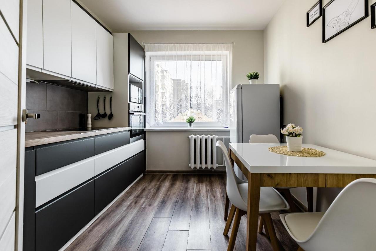 Scandinavian Inspired Design Апартаменти